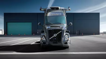 Volvo und Aurora stellen auf der ACT Expo in Las Vegas den ersten selbstfahrenden Lkw von Volvo VNL vor