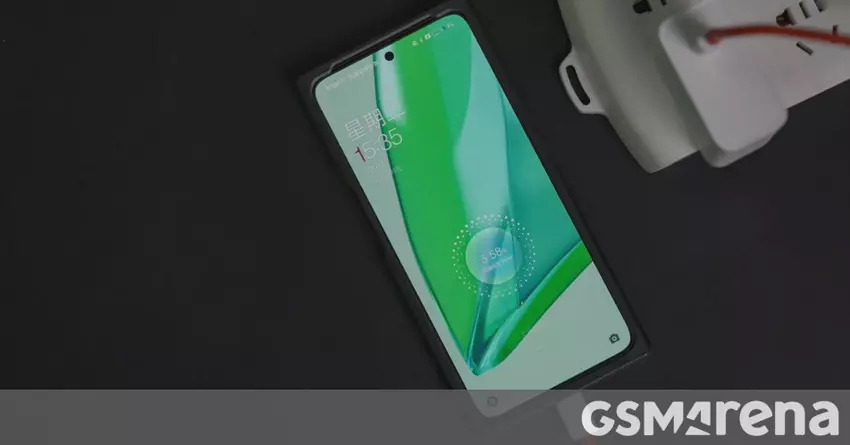 OnePlus Ace erscheint auf Geekbench mit Dimensity 8100