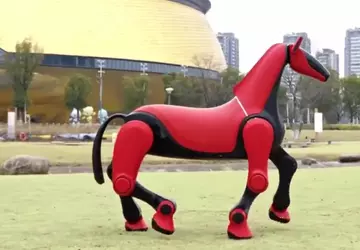 Treffen Sie das Robo-Pferd: Deep Robotics' ...