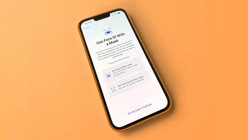 Apple fügt in iOS 15.4 Beta die Möglichkeit hinzu, das iPhone mit Face ID zu entsperren, während man eine Maske trägt
