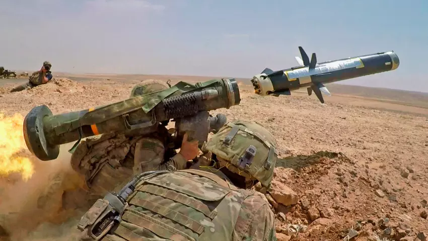 Das ukrainische Militär zerstörte zwei T-90 „Vladimir“-Panzer mit Hilfe von Javelin