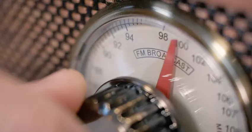 Victrola VRS-2800-WLN UKW-Radio-Lautsprecher