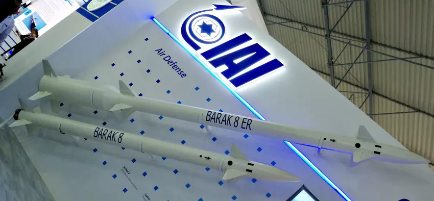 Indien hat das gemeinsam mit Israel entwickelte Luftabwehrsystem Barak-8 eingeführt. 