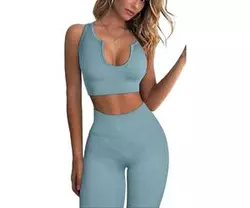 Passendes zweiteiliges Trainingsset