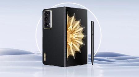 Das faltbare Smartphone Honor Magic V2 wurde sechs Monate nach seiner Markteinführung in China zu einem Preis von 2000 € in Europa vorgestellt.