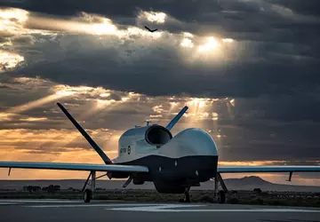 Australien wird für mehr als 100 ...