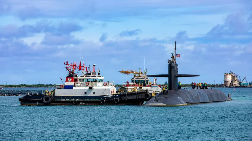 Das atomgetriebene U-Boot USS Kentucky der Ohio-Klasse mit Interkontinentalraketen vom Typ Trident II und einer Reichweite von mehr als 12.000 Kilometern besuchte die Insel Guam.