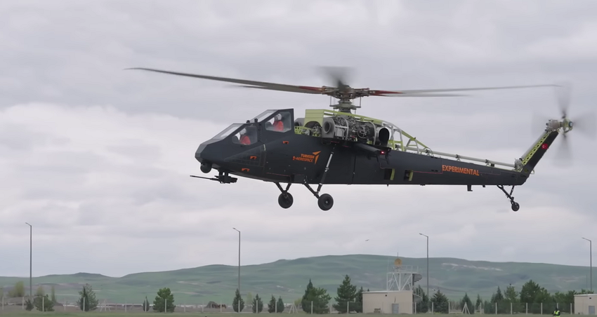 T929 ATAK-II Kampfhubschrauber mit ukrainischen Triebwerken absolviert ersten Testflug