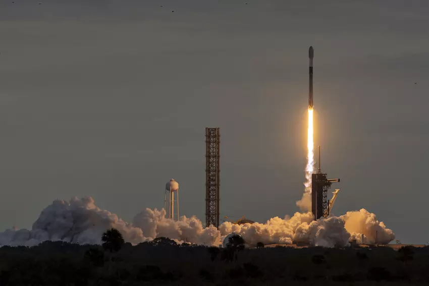 Falcon 9 schickte den ukrainischen Nanosatelliten PolyITAN-HP-30 ins All und stellte einen neuen Rekord für den gleichzeitigen Start von Raumfahrzeugen in die Umlaufbahn auf