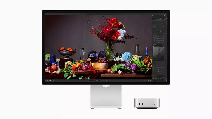 Apple Studio Display mit Adobe Lightroom