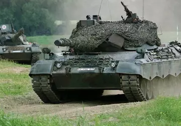 Leopard 1A5DK-Panzer sind bereits in der ...