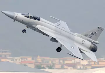 Argentinien erwägt den Kauf indischer Tejas ...