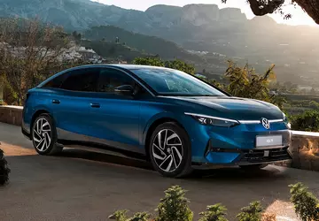 ID.7: Der elektrische Premium-Liftback von Volkswagen ...