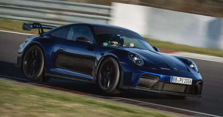 Porsche 911 GT3 stellt neuen Nürburgring-Rekord für Schaltfahrzeuge auf