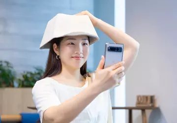 Google hat eine Gboard CAPS-Kappe in ...