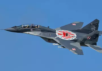 Polen übergibt der Ukraine in den ...