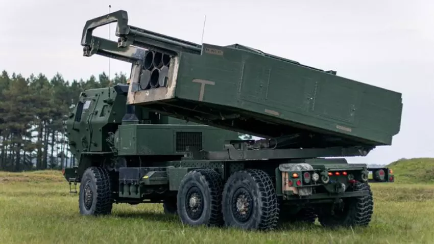 Lockheed Martin liefert zwei weitere M142 HIMARS-Trägerraketen im Rahmen eines 655-Millionen-Dollar-Vertrags an Polen