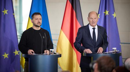 Volodymyr Zelenskyy stellte dem Vereinigten Königreich, Frankreich, Italien und Deutschland Einzelheiten des "Siegesplans" vor