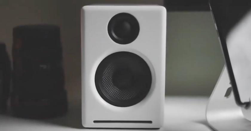 Audioengine A2+ Plus Bücherregal-Lautsprecher im Test