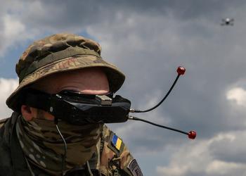 Ukraine produzierte 200.000 FPV-Drohnen in den ...