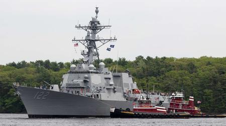 Die US-Marine hat die Erprobung des Lenkwaffenzerstörers John Basilone der Arleigh-Burke-Klasse in der Konfiguration Flight IIA mit einer Abschussvorrichtung für Tomahawk-Raketen abgeschlossen