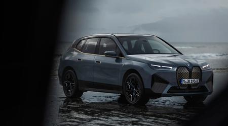 Dual 619 PS, 566 km Reichweite und 250 km/h Höchstgeschwindigkeit ab 111.905 € – BWM ix M60 Elektro-Crossover vorgestellt