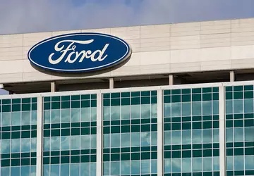 Ford legt Elektroautos auf Eis und ...