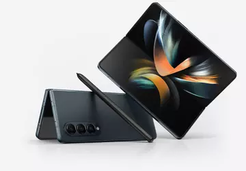Nutzer des Samsung Galaxy Fold 4 ...