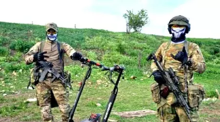 Russische Truppen setzen bei Angriffen auf ukrainische Stellungen erneut Elektroroller ein