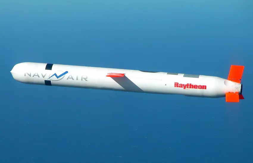 Raytheon erhält 171 Millionen Dollar für 111 Tomahawk Block V Marschflugkörper