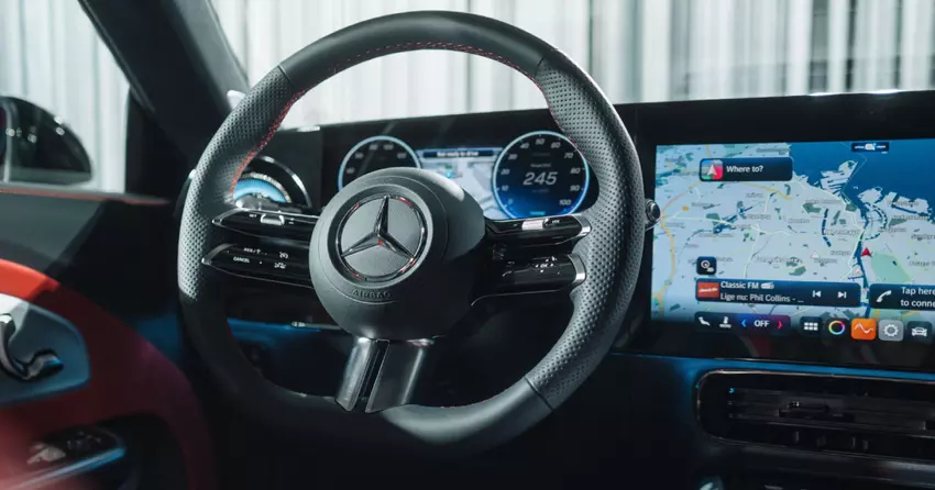 Lenkrad des neuen Mercedes-Benz CLA 250+ Shooting Brake mit EQ-Technologie