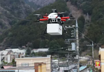 Japan Post testet Paketzustellung per Drohne ...