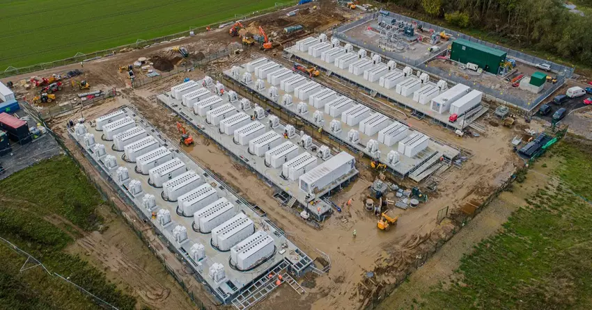 Europas größter Tesla-Megapack-Energiespeicher wird in Großbritannien fertiggestellt - die Batterie kann 196 MWh Strom speichern und 300.000 Haushalte 2 Stunden lang mit Strom versorgen
