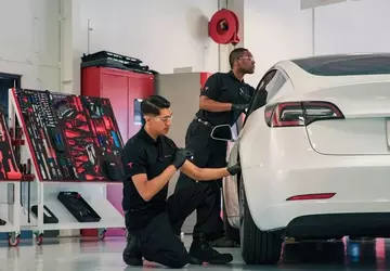 Tesla Model 3 auf dem letzten ...