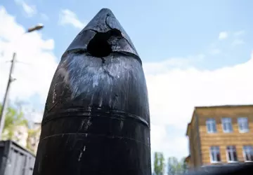 Kh-47M2 Kinzhal mit einzigartigem Sprengkopf mit ...