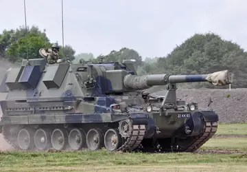 Nicht nur mehr Challenger 2 Panzer: ...