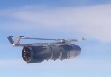 Russen warfen im September etwa 100 ...