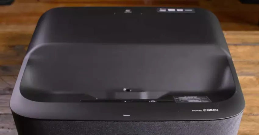 Epson EpiqVision LS300 beamer mit gutem sound