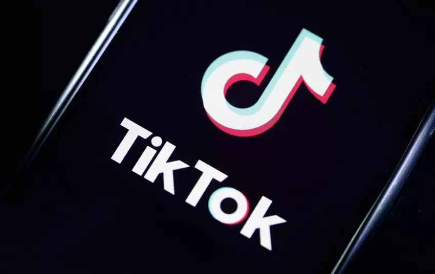 Einige Videos aus den Feeds von Teenagern werden auf TikTok einer Altersbeschränkung unterliegen