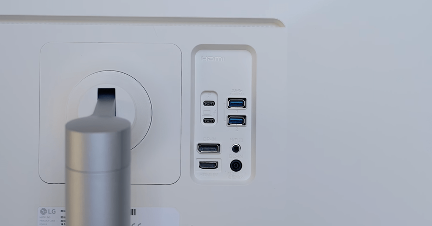 LG 32UL950-W UltraFine thunderbold monitor