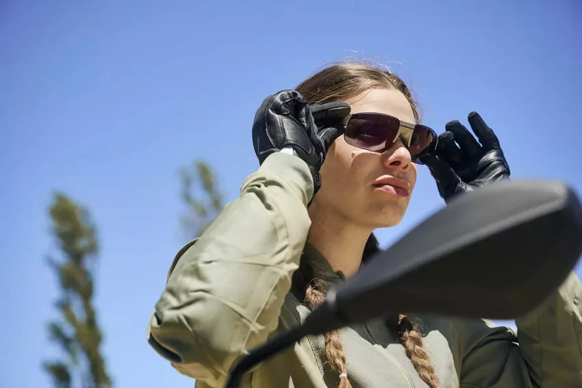 BMW bringt ConnectedRide-Brille für Motorradfahrer für 690 Euro auf den Markt