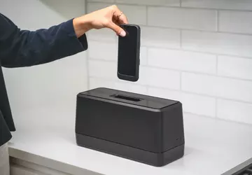 Das Swippitt-Ladesystem lädt Ihr iPhone in ...