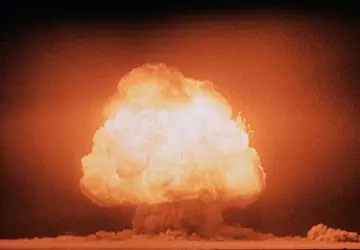 Radioaktiver Fallout aus dem allerersten Atomwaffentest ...