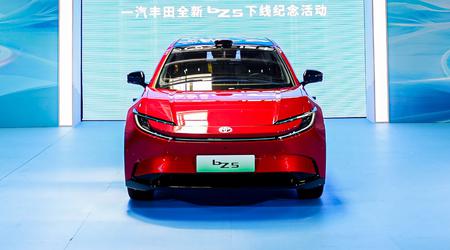 FAW-Toyota bZ5 mit BYD Blade-Batterien ist in China vom Band gerollt