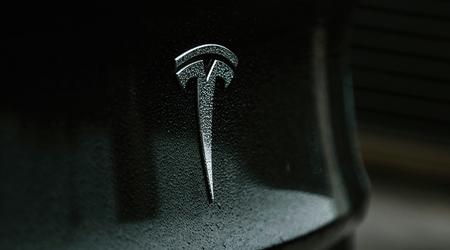 Tesla hat seinen schlechtesten Börsentag seit 2020 hinter sich: Die Aktien fallen um 15 Prozent