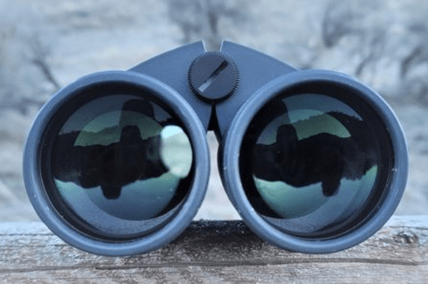 Athlon Cronus UHD 10x50 Fernglas mit integriertem Entfernungsmesser