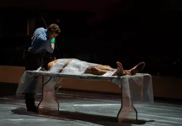 Das erste Filmmaterial zu Dexter: Original ...