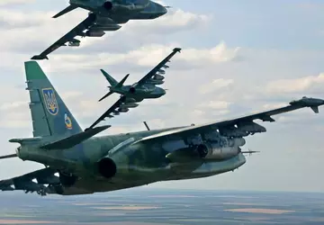 Zerstörte Marschflugkörper, Kampfflugzeuge und UAVs: In ...