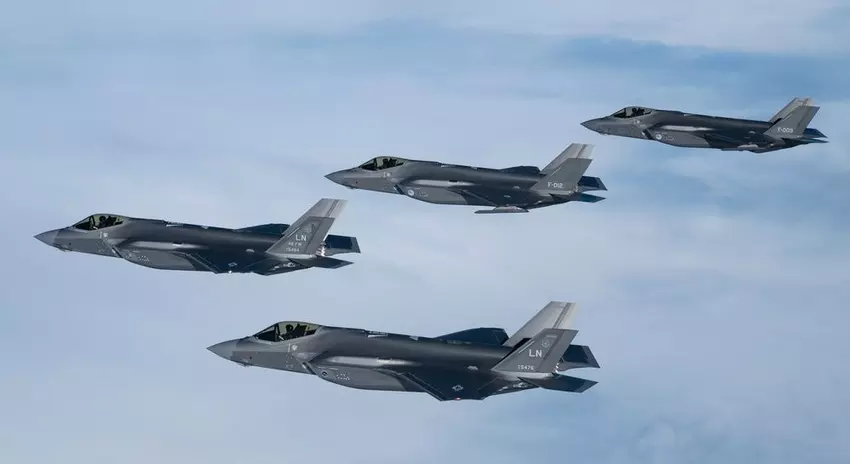 Italien wird zum ersten Mal in der Geschichte F-35 Lightning II-Kampfjets der fünften Generation nach Japan schicken