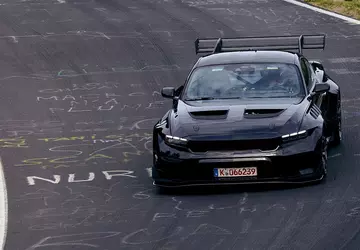 Der Ford Mustang GTD ist offiziell ...
